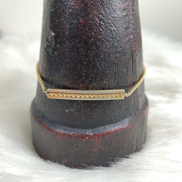 Vintage Avon Gold Tone Bar Patterned Wrist Chain Bracelet 7.5” - Picture 4 of 8